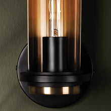 Load image into Gallery viewer, Tuscon Wall Light in Detail.