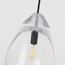 Load image into Gallery viewer, Alina Pendant Light in Detail.