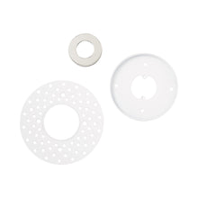 Load image into Gallery viewer, Collier Mud In Plate in Detail.