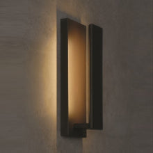 Load image into Gallery viewer, Nate LED Wall Light in Detail.