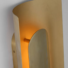 Load image into Gallery viewer, Shielded LED Wall Light in Detail.