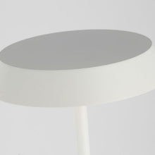 Load image into Gallery viewer, Tepa LED Floor Lamp in Detail.