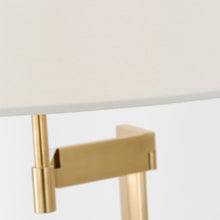 Load image into Gallery viewer, Amell Table Lamp in Detail.