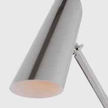 Load image into Gallery viewer, Bravo Table Lamp in Detail.