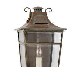 Load image into Gallery viewer, Carrington Outdoor Wall Light in Detail.