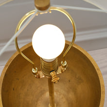 Load image into Gallery viewer, Eadan Table Lamp in Detail.