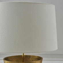 Load image into Gallery viewer, Eadan Table Lamp in Detail.