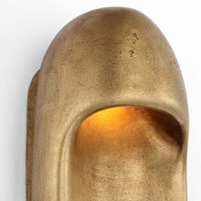 Load image into Gallery viewer, Esculpa Outdoor LED Wall Light in Detail.