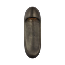 Load image into Gallery viewer, Esculpa Outdoor LED Wall Light in Detail.