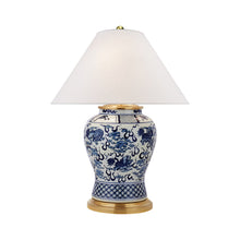 Load image into Gallery viewer, Foo Dog Table Lamp.