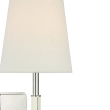 Load image into Gallery viewer, Griffin Wall Light in Detail.