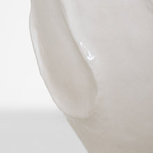 Load image into Gallery viewer, Idalia Table Lamp in Detail.