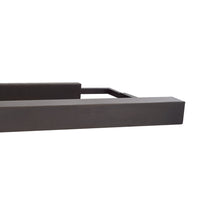 Load image into Gallery viewer, Langham LED Picture Light in Detail.