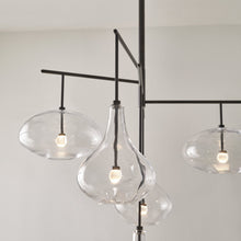 Load image into Gallery viewer, Lomme LED Chandelier in Detail.