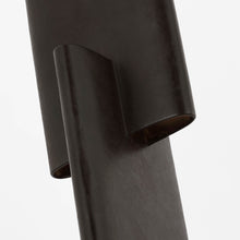 Load image into Gallery viewer, Lotura LED Pendant Light in Detail.