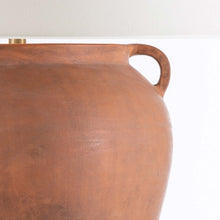 Load image into Gallery viewer, Mason Table Lamp in Detail.