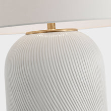 Load image into Gallery viewer, Mirelle Table Lamp in Detail.