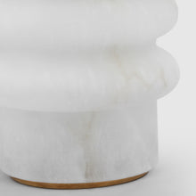 Load image into Gallery viewer, Onda Table Lamp in Detail.