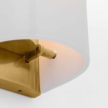 Load image into Gallery viewer, Penhold LED Bath Wall Light in Detail.