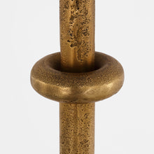 Load image into Gallery viewer, Zealous Floor Lamp in Detail.
