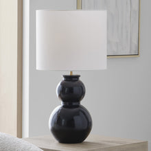 Load image into Gallery viewer, Buckley Table Lamp in Detail.