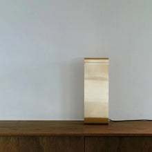 Load image into Gallery viewer, Lightshelf LED Table Lamp in Detail.