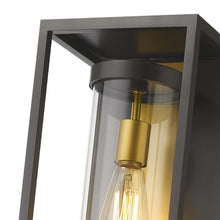 Load image into Gallery viewer, Dunbroch Outdoor Wall Light in Detail.