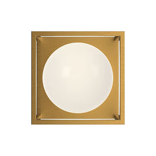 Load image into Gallery viewer, Amelia Bath Wall Light in Detail.