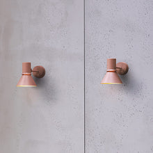 Load image into Gallery viewer, Type 80 W1 Wall Light in Detail.
