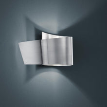Load image into Gallery viewer, H2O Ribbon LED Bath Light in Detail.