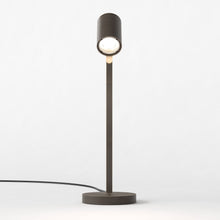 Load image into Gallery viewer, Ascoli Desk Lamp in Detail.