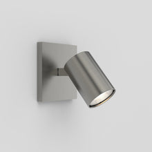 Load image into Gallery viewer, Ascoli Wall Light in Detail.