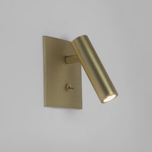 Load image into Gallery viewer, Enna Square LED Wall Light in Detail.