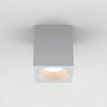 Load image into Gallery viewer, Kos Square LED Recessed Light in Detail.
