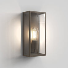 Load image into Gallery viewer, Messina Outdoor Wall Light in Detail.