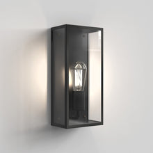 Load image into Gallery viewer, Messina Outdoor Wall Light in Detail.