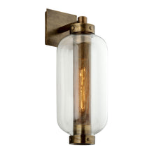 Load image into Gallery viewer, Atwater Outdoor Wall Light (Medium).