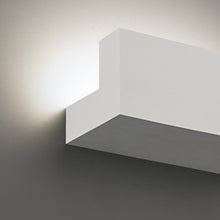 Load image into Gallery viewer, Bantam LED Wall Light in Detail.