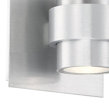 Load image into Gallery viewer, Barrel Outdoor LED Wall Light in Detail.