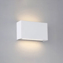 Load image into Gallery viewer, Blok LED Wall Light in Detail.