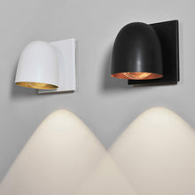 Load image into Gallery viewer, Speers W LED Wall Light in Detail.
