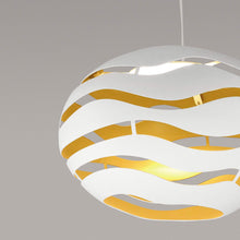 Load image into Gallery viewer, Tree Series S Pendant Light in Detail.