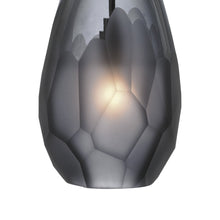 Load image into Gallery viewer, Briolette Low Voltage Pendant Light in Detail.