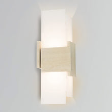Load image into Gallery viewer, Acuo LED Wall Light in Detail.