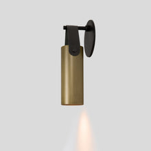 Load image into Gallery viewer, Spero Wall Light in Detail.