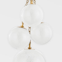 Load image into Gallery viewer, Antoinette Pendant Light in Detail.