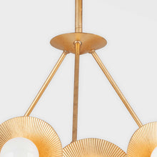 Load image into Gallery viewer, Emerald Chandelier in Detail.