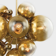 Load image into Gallery viewer, Kyoto Chandelier in Detail.