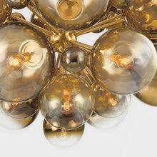 Load image into Gallery viewer, Kyoto Chandelier in Detail.