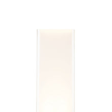 Load image into Gallery viewer, Cortina Table Lamp Detail.